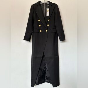 Women’s formal Dress black Size L, fits small.